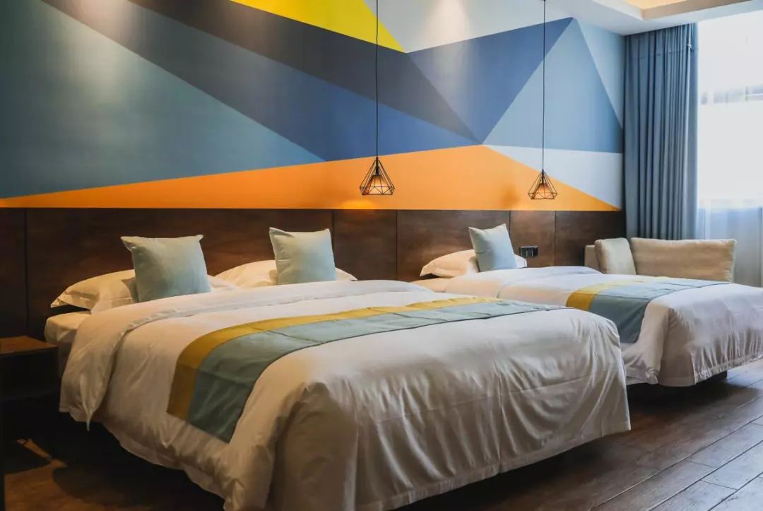 1534582476339348.jpg 15.webp.jpg