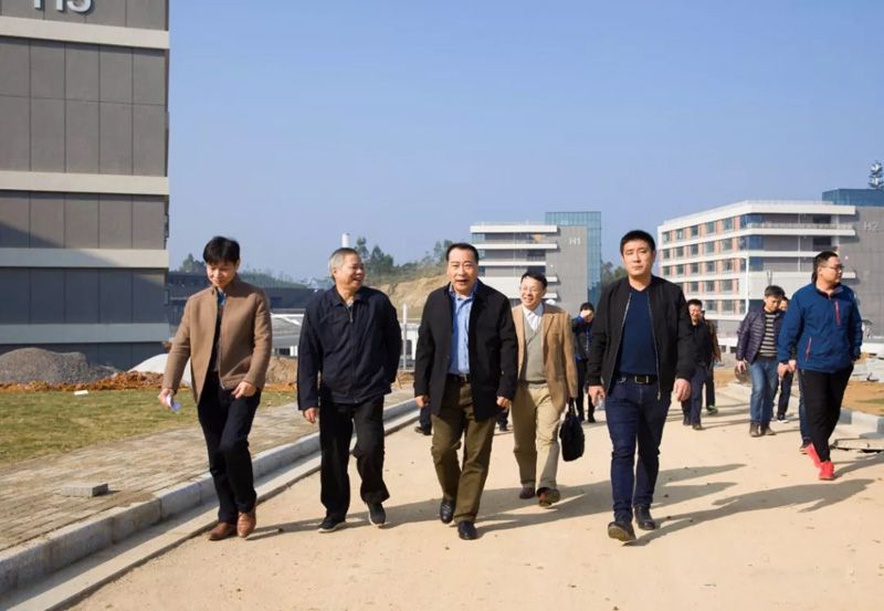 1543415030109722.jpg 640.webp (1).jpg