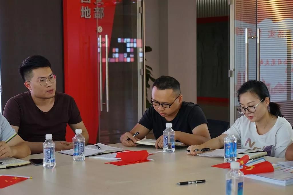 1569929175416117.jpg 1569929175416117.jpg