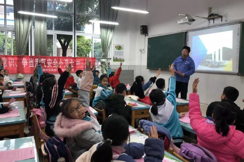 1577279934140016.jpg 20191225211844.jpg