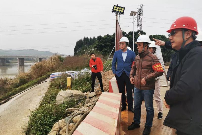 1577890640941793.jpg 20200101225339.jpg