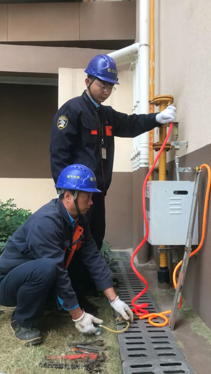 1698374504715618.jpg ee8e61aeb190bd950a2e9c5b6591ce82.jpg